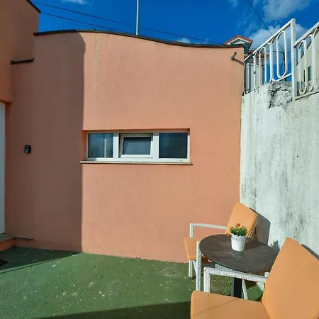Apartment Atm *